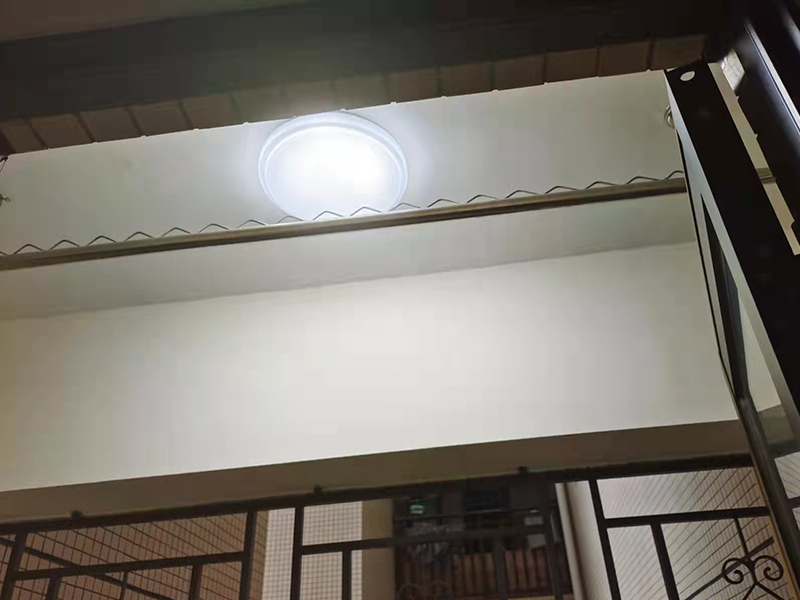 室內(nèi)走廊過道怎么改造好看？千萬別以為過道只能裝筒燈(圖1)